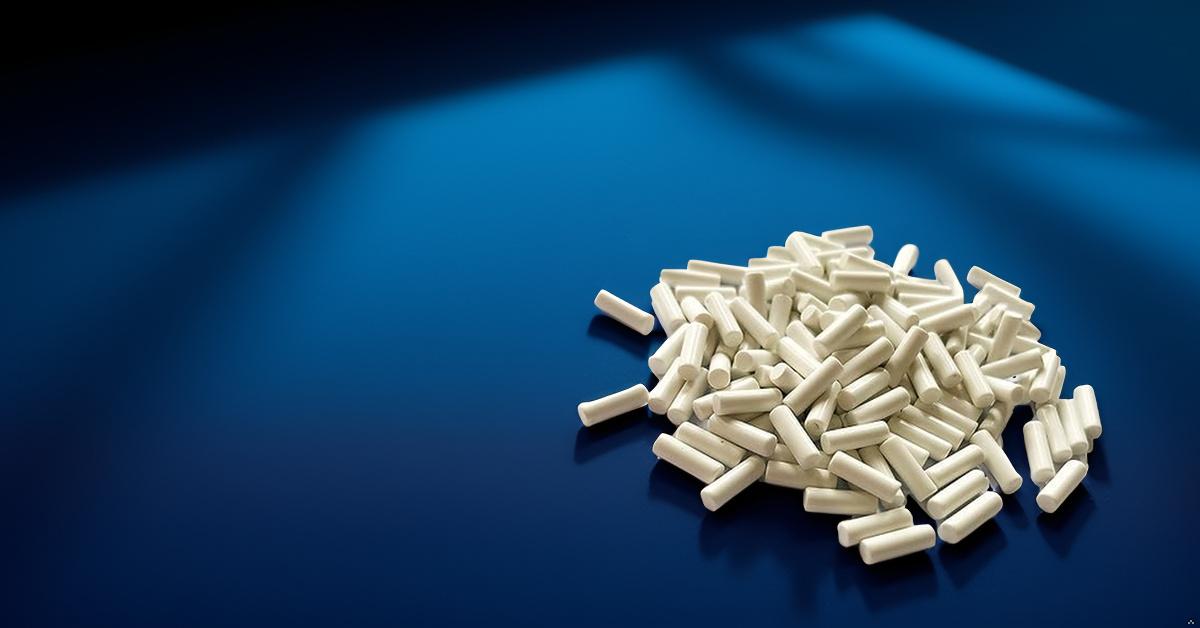 Porcelain Cylinders - Polishing Media - 1/16" x 5/16" ( 2.5mm x 8mm ) - 1 lbs